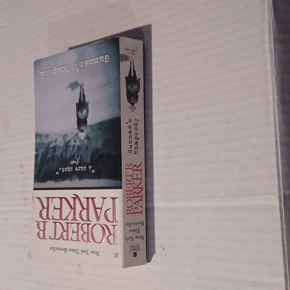 $4 Add-on Gunman's Rhapsody by Robert B. Parker - Paperback Book - Picture 3 of 7